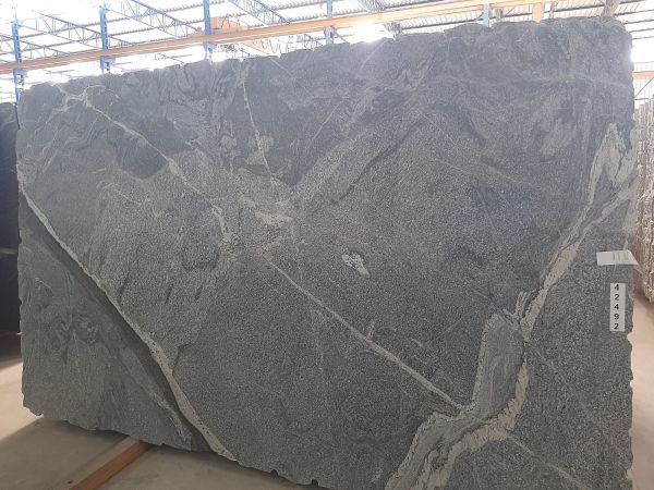 Natural quartzite slab with broad architectural veining